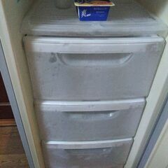 ハイアール冷凍庫 JF-NUF132G お引き取り限定！１８日までにお引き取りできる方優先！の画像