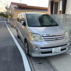 【値引可】60ノア パイオニア高年式ナビ付き