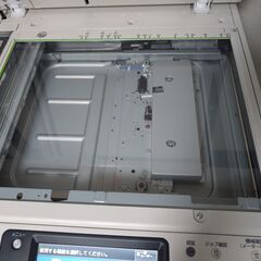 引取限定(千葉県)売り切り価格 富士ゼロックス フルカラー複合機 DocuCentre-V C2263 カウンター少 計24,115枚 2段トレイ 富士フイルムの画像