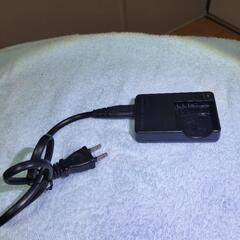 CASIO EXILMデジカメの 充電器