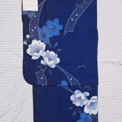 浴衣　青　紺色　花柄　新品　仕付け糸つき