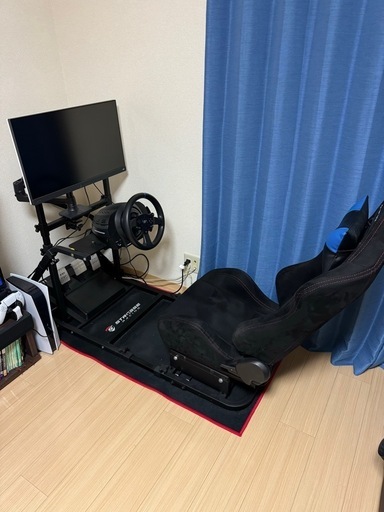 レーシングコックピット　モニター付