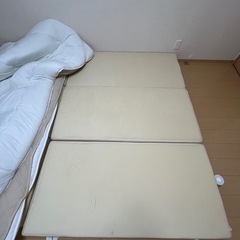 美品　セミダブル　折りたたみマットレス　の画像