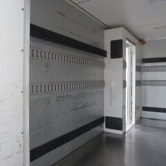 H.29年 日野 デュトロ 2トンパネルバンAT ホワイト  バックカメラ　ETC　左電格ミラー　ラッシングレール2段　サイドドア　集中ドアロック　ABS　エアバック　検付き1年　　16873の画像