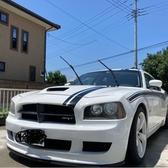 ダッジチャージャーSXT SRT仕様の画像