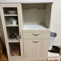 食器棚 