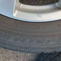 16インチ 6.5J  +55 　205/60/R16　アテンザ　タイヤホイールの画像