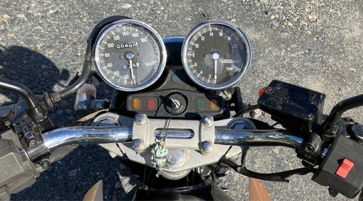 バイク
　Kawasaki バリオス　A2 規制前45馬力