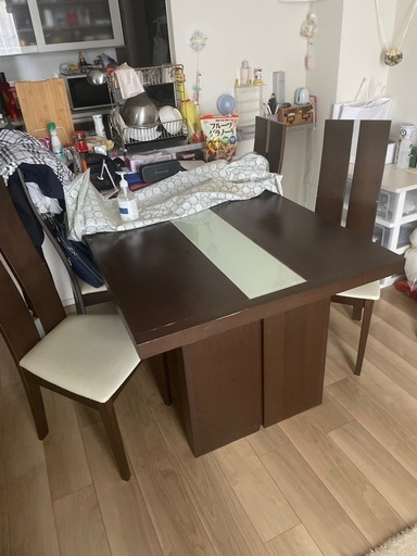 オシャレなダイニングテーブルセット