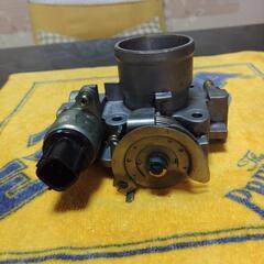 ライフJB5スロットルボディーの画像