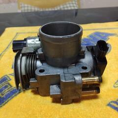 ライフJB5スロットルボディーの画像