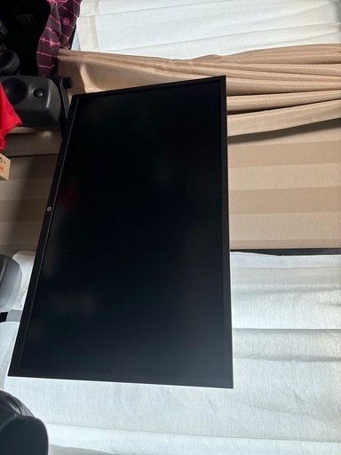 HP Pavilion 32 QHD ディスプレイ