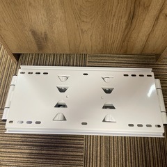 壁掛けテレビ　金具の画像