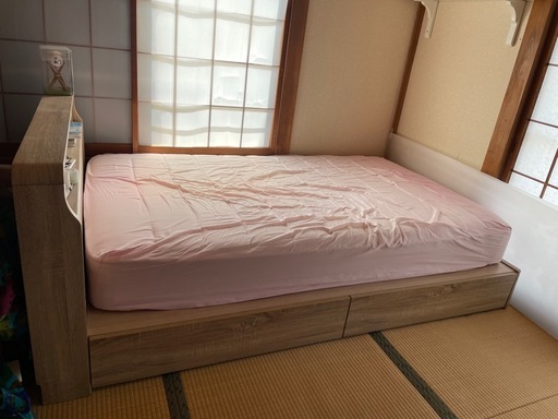 ニトリの収納付き セミダブルベッド・マットレス