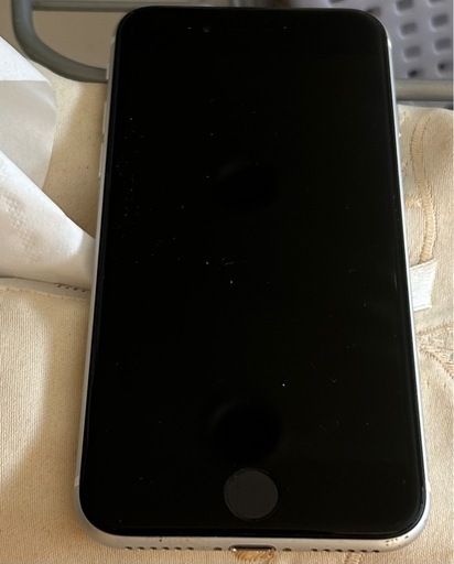 iPhone SE 第2世代　ホワイト　64G