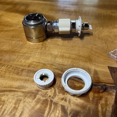 トラビーノ浄水器と食洗機用分岐金具
の画像