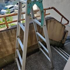 はしご兼用脚立