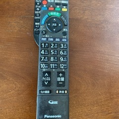 Panasonic2010年３７型テレビリモコン付の画像