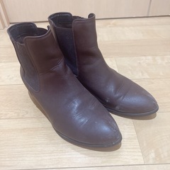 オリエンタルトラフィック×earth music&ecologyブーツ