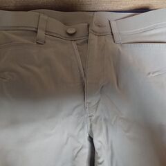 ⑪　パンツ　レディース　サイズM　ウエスト６４～７０　ストレッチ生地の画像