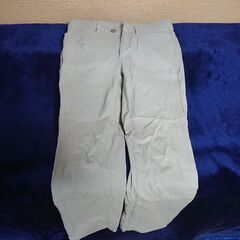 ⑪　パンツ　レディース　サイズM　ウエスト６４～７０　ストレッチ生地