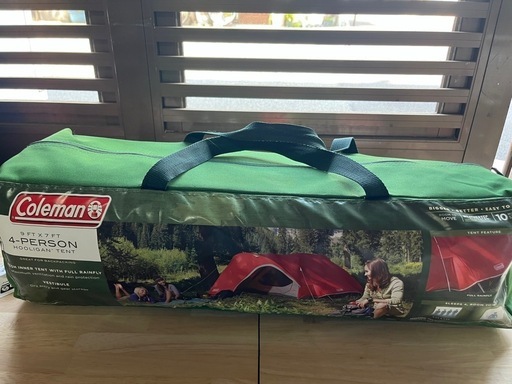 コールマンのテントとビジョンピークスのタープ