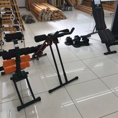 ★ジモティ割あり★ GOGO　JUMP トレーニングベンチ ブラック H45～102.5×D31×W122 クリーニング済み HJ4058の画像