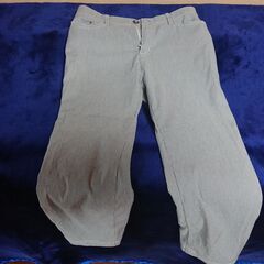 ⑱　パンツ　レディース　サイズS　ウエスト５５～６４　ストレッチ生地