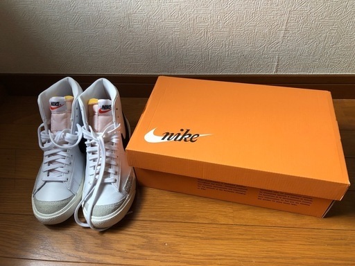 NIKE  Blazer  MID ‘77 (24〜24.5cm
)