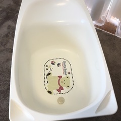 決定しました！　ベビーバス　コンビ　中古品の画像