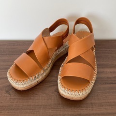 【極美品】コールハーン　レディース　サンダル　22.5㎝の画像