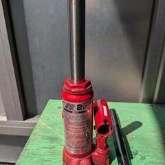 油圧ジャッキの画像