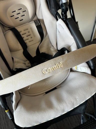 【商談中】COMBIコンビ 両体面ベビーカーすご軽4.5kg！！　