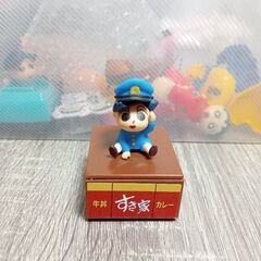 クレヨンしんちゃん　すき家　ミニカー　おもちゃ