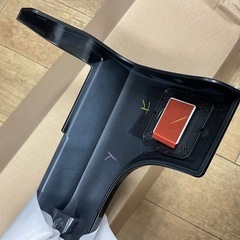 車のパーツの画像