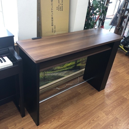 カウンターテーブル　Latte キズヨゴレ有り　程度B ブラウン　収納棚・コンセント付【取りに来れる方限定！】