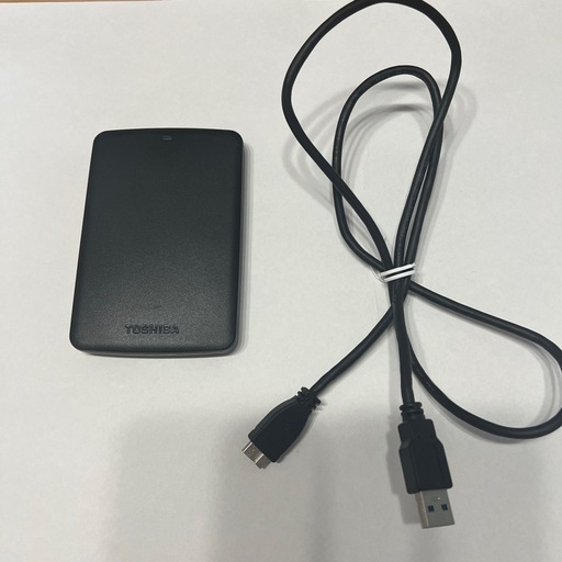 TOSHIBA ポータブルHDD