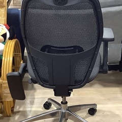 エルゴノミックチェア　KOIZUMI   JG78381BK   1人掛け　ブラック　入荷致しました！の画像