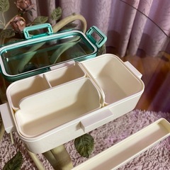 ランチボックス・弁当箱　スケーター　11×18.5×高さ6センチ　箸ケース付きの画像