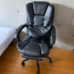 デスクチェア