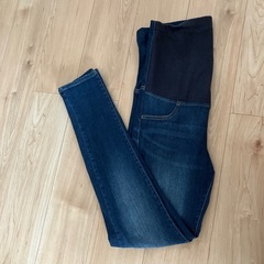 UNIQLOマタニティデニム