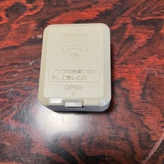 電話モジュラージャック