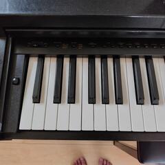 中古の電子ピアノ