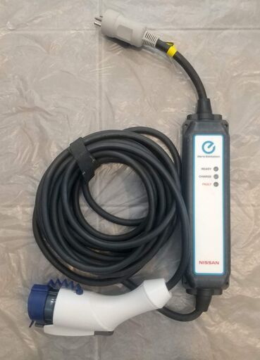 ★日産 純正 充電ケーブル★中古　 3NK5E 134