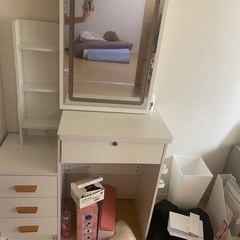 「取りに来れる方限定」ドレッサー