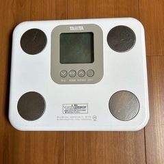【ちょっと難あり】タニタ体組成計