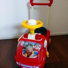 アンパンマン消防車 の画像