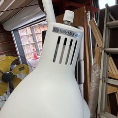 フロアスタンド ライト 照明の画像