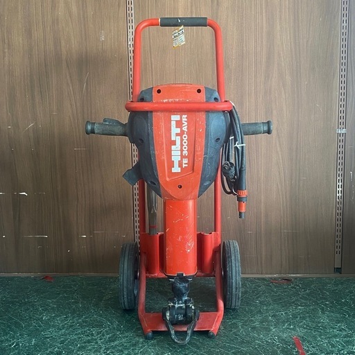 お値下げ 110,000円→68,200円 HILTI ヒルティ ヘビーデューティー 電動ハツリ機 TE3000-AVR 動作未確認 現状販売 【店頭引き取り限定】
