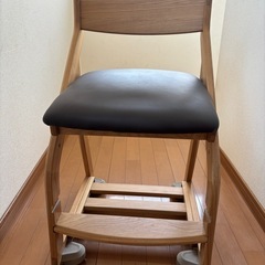 子供用椅子の画像